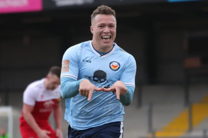 Newport's Kofi Rowe celebrating after putting his side 1-0 up early on