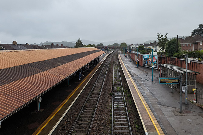 Caerphilly railway station