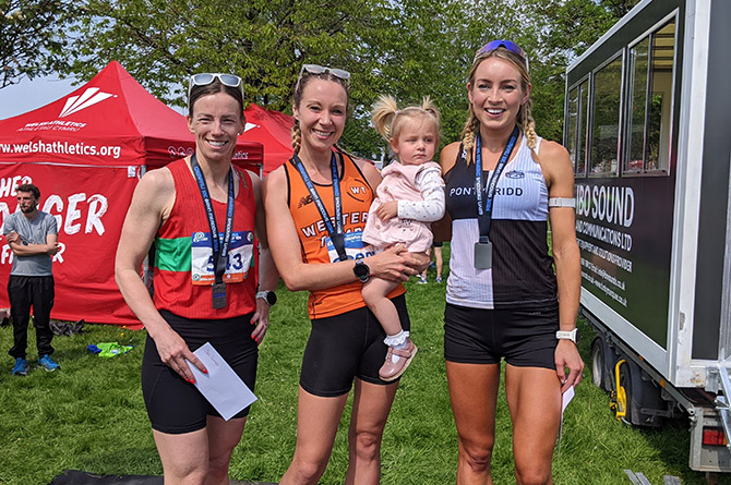 From left: Laura Jones, Lauren Cooper, and Olivia Tsim