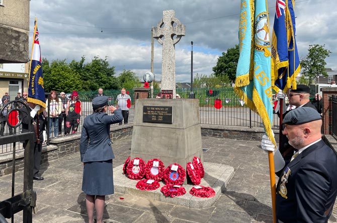 Several branches of the military turned-up to pay their respects 