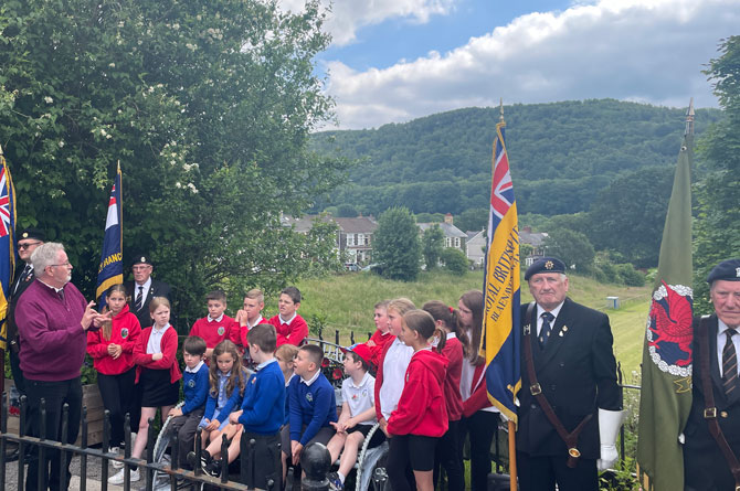 Pupils from local schools came to see the bench and pay their respects 