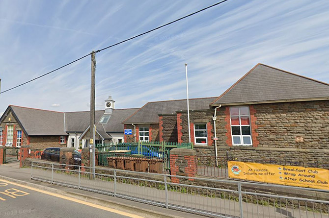 Hendre Infants School, Trecenydd