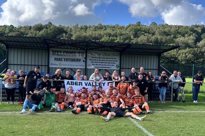 Aber Valley overcame the odds to beat Ponterdawe