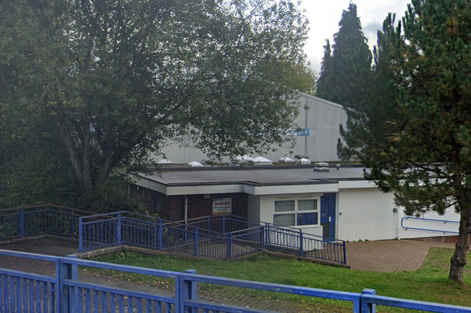 Sue Noake Leisure Centre, Ystrad Mynach