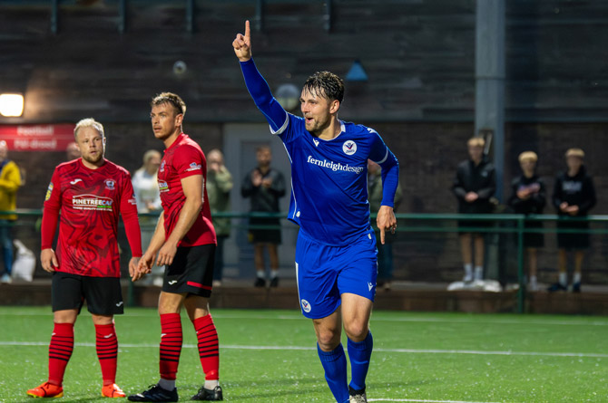 The Bluebirds have made it to round three of the cup with a 3-1 win over Baglan Dragons