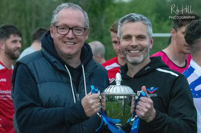 Chairman Dave Evans (left), with Bluebirds manager Mark Dunford 