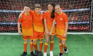 Pupils from Ysgol Gymraeg Bro Allta will star on S4C's Tekkers
