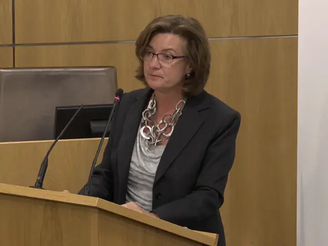 First Minister Eluned Morgan paid a tearful tribute to Hefin David
