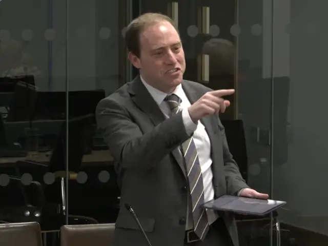 Independent MS Rhys ab Owen