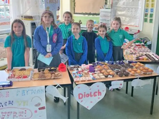 Pupils at Ysgol Gymraeg Caerffili held a charity bake sale