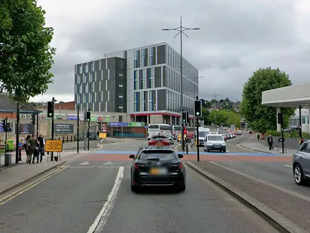 Queensway traffic lights at the junction with Cambrian Road, pictured in June 2025