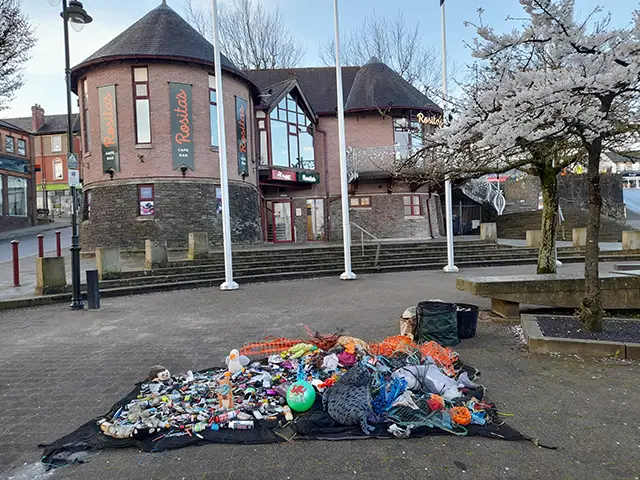 Robert Murphy's silent protest in Caerphilly town centre