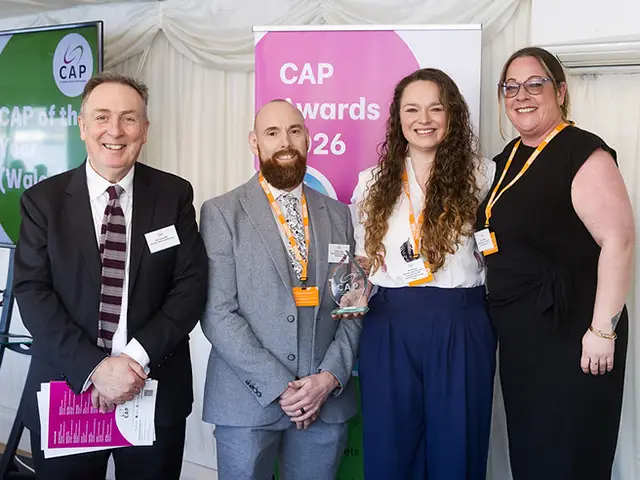Nick Smith MP presenting the award to members of the Upper Rhymney Valley CAP