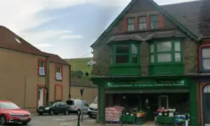 CAERPHILLY: New ‘high-quality’ flats proposed above village shop