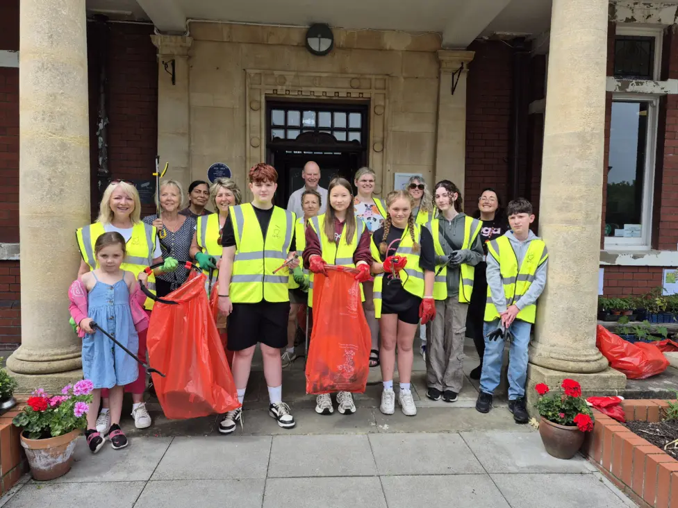 Litter-pickers at Caerphilly Miners Centre