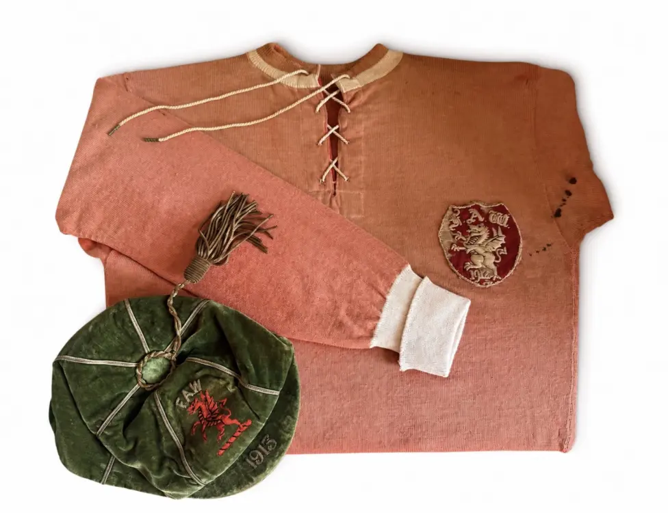 The Welsh jersey and cap from the 1912/13 season