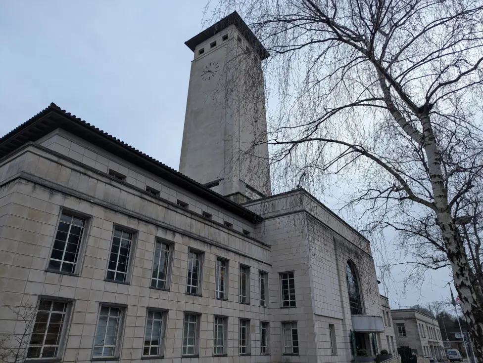 NEWPORT: Call for new rules compelling councillors to reply to residents